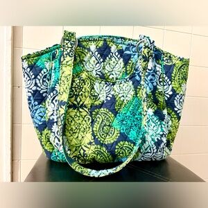Vera Bradley Large Tote
